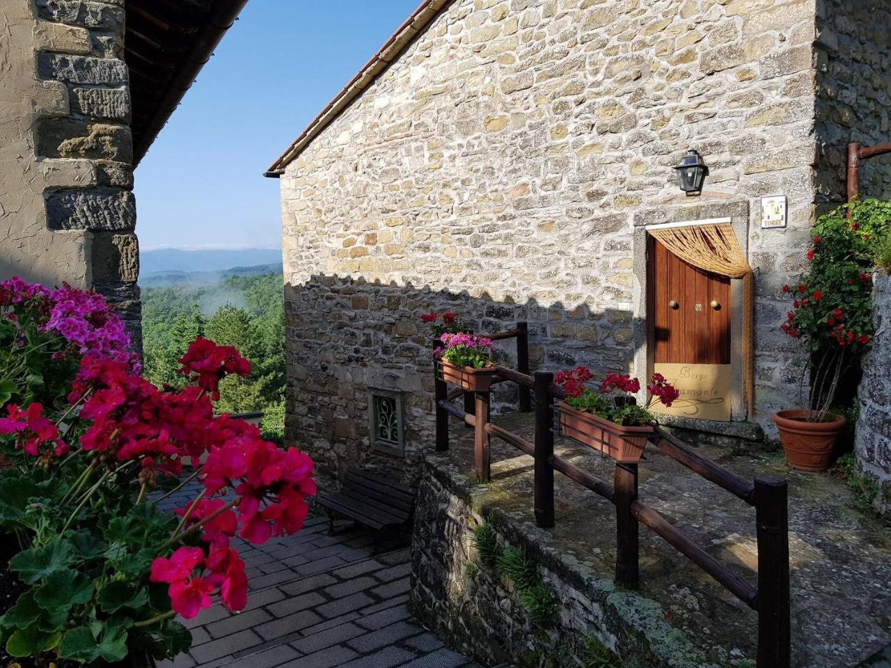 Borgo Tramonte Hotel Pratovecchio Exterior foto